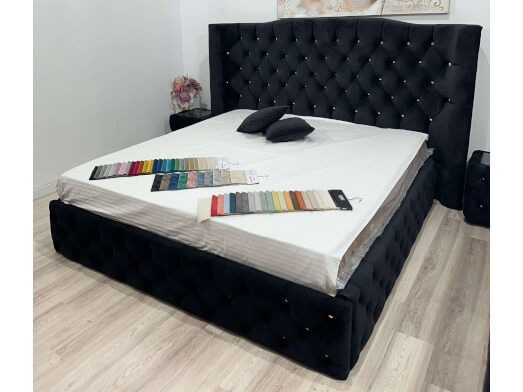 Pat-DIVANYS-cu-nasturi-aurii-si-comoda-2-9a