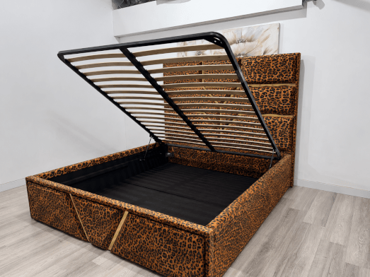 Pat-LYNE-animal-print-2-d6