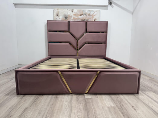 Pat tapitat 180 x 200 cm cu inserții aurii și ladă depozitare, roz – model LYNE